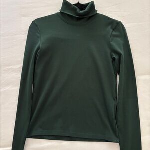 New Zara Green Turtleneck Top